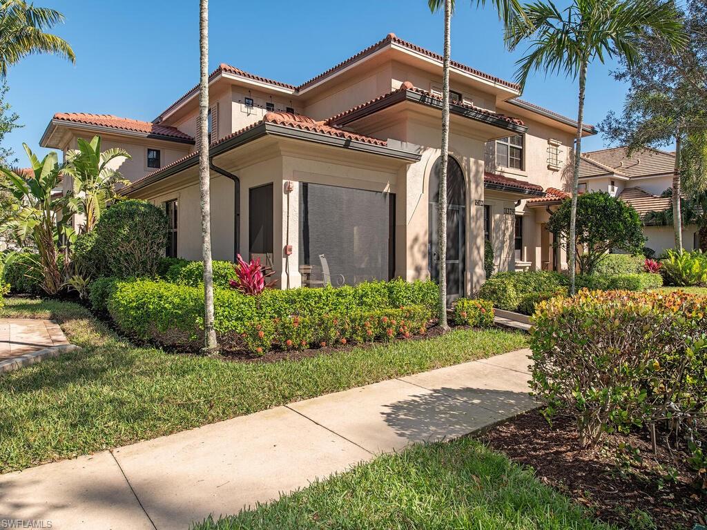 1379 Artesia Drive East 602 Naples sold